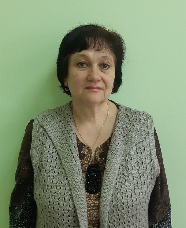 Максимова Лариса Денисовна.